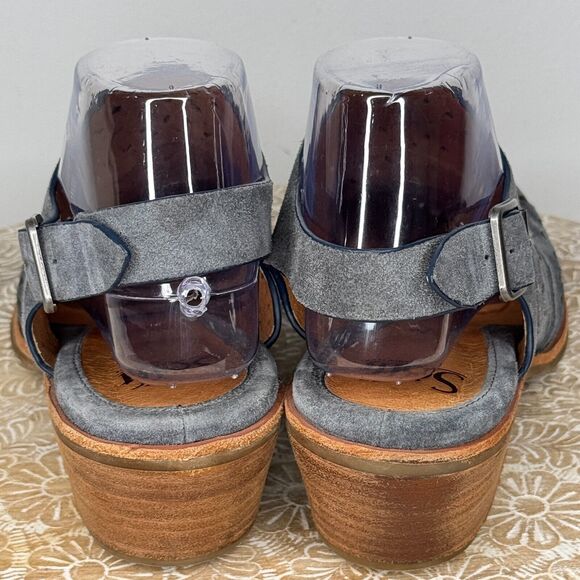 Sofft Gray Perforated Mules - Picture 4 of 10